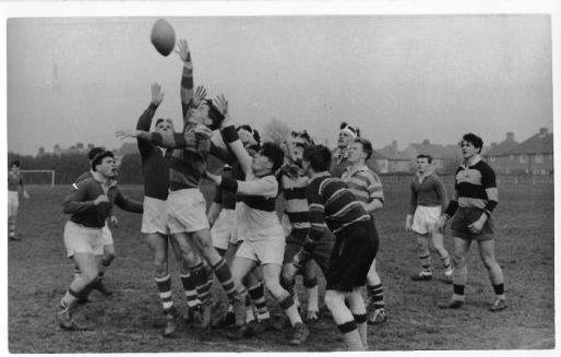 School-rugby-with-Gary-Allen-1.jpg School-rugby-with-Gary-Allen-1.jpg