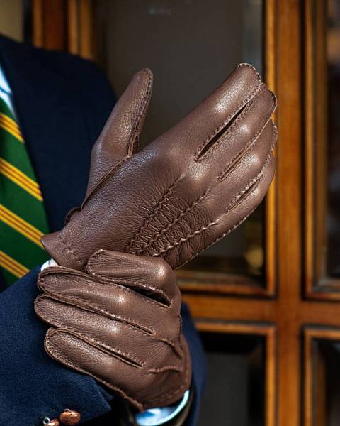 Оленья кожа (Deerskin)