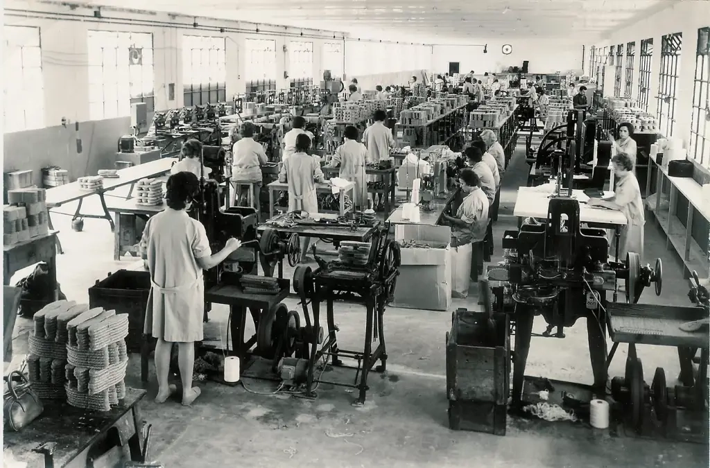 Castañer fabric 1950S.jpg