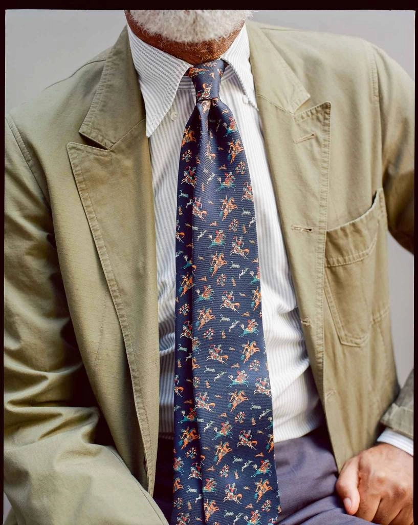 Шёлковый галстук Drake's с могольскими всадниками.jpg